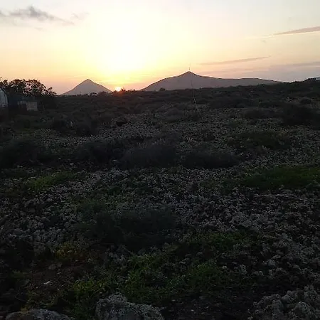 Sun & La Oliva